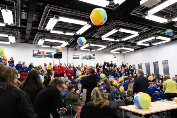 Children playing beachball bingo